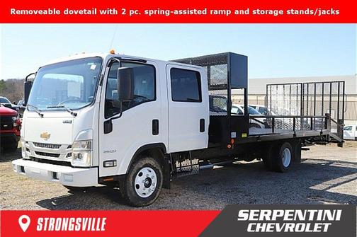 2025 Chevrolet Express 3500 NA