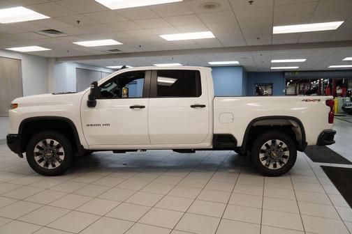 2024 Chevrolet Silverado 2500 Custom