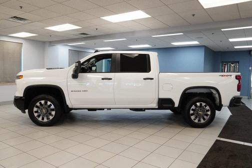 2024 Chevrolet Silverado 2500 Custom