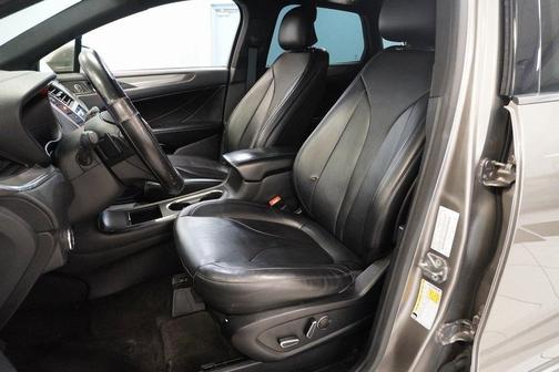 2016 Lincoln MKC Premier