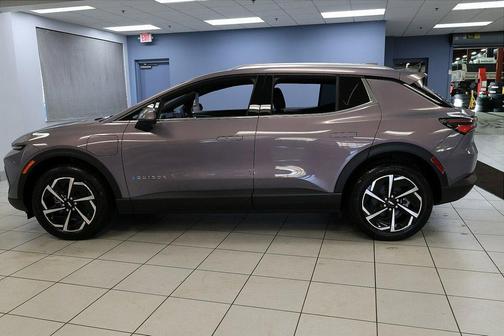 2026 Chevrolet Equinox EV LT 2