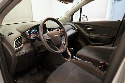 2021 Chevrolet Trax LS