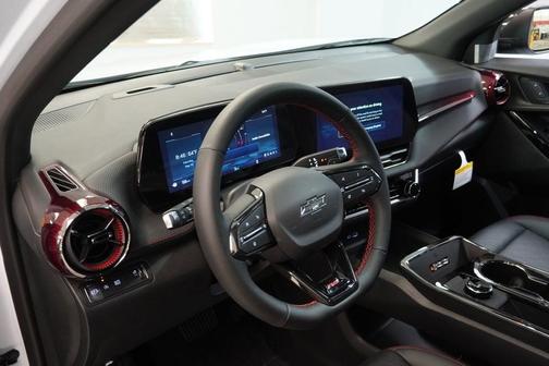 Polar White 2026 Chevrolet Equinox RS