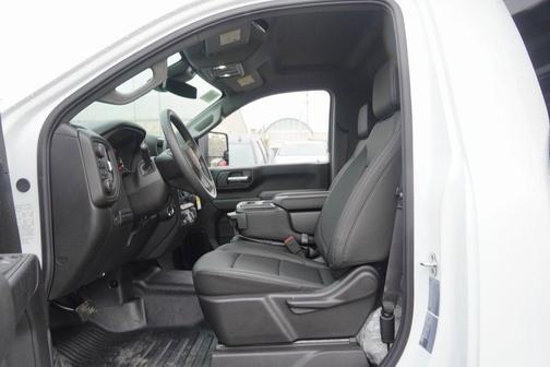 2026 Chevrolet Silverado 3500 WT