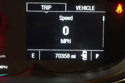 Silver Ice Metallic 2018 Chevrolet Trax LT