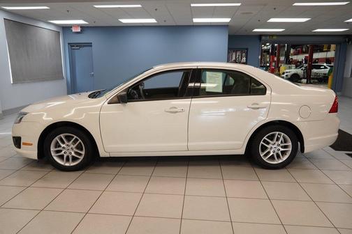 2012 Ford Fusion S