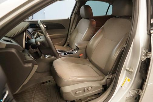 2015 Chevrolet Malibu 2LT