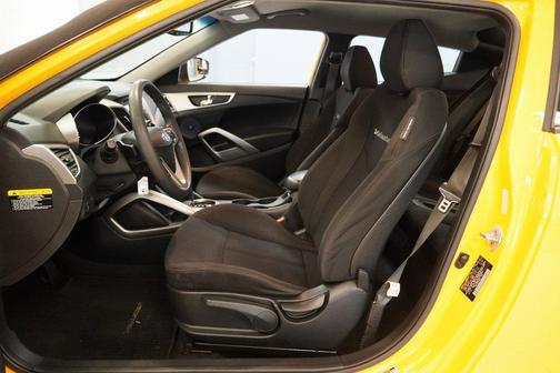 2013 Hyundai Veloster Base