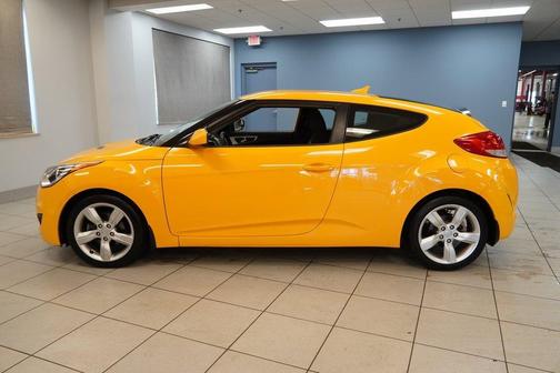 2013 Hyundai Veloster Base