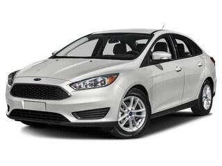 Oxford White 2016 Ford Focus SE