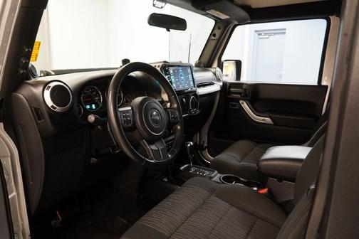 2012 Jeep Wrangler Sahara