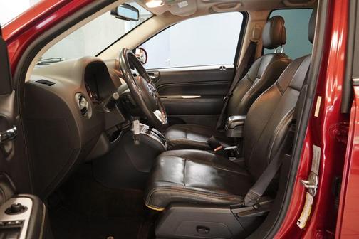 Deep Cherry Red Crystal Pearlcoat 2016 Jeep Compass High Altitude