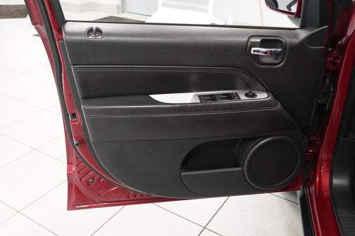 Deep Cherry Red Crystal Pearlcoat 2016 Jeep Compass High Altitude