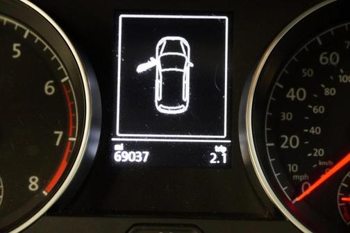 2016 Volkswagen Golf TSI S 4-Door