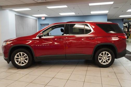 2018 Chevrolet Traverse LT Cloth