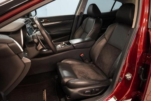 2017 Nissan Maxima 3.5 SR