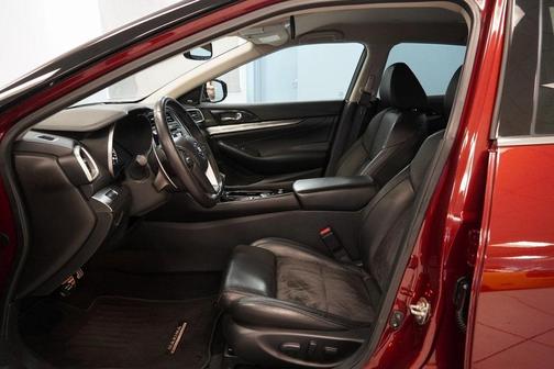 2017 Nissan Maxima 3.5 SR
