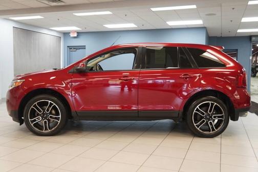 Ruby Red Metallic Tinted Clearcoat 2013 Ford Edge SEL