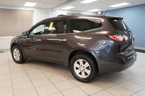 Tungsten Metallic 2014 Chevrolet Traverse 1LT