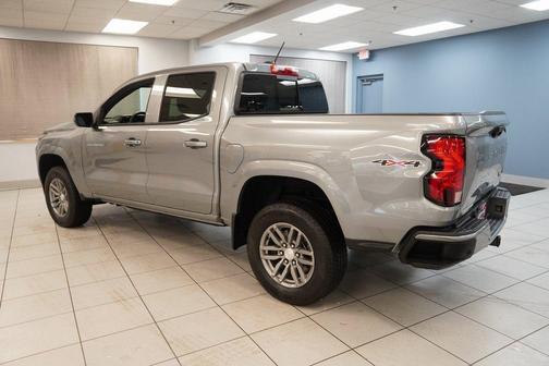 2025 Chevrolet Colorado LT