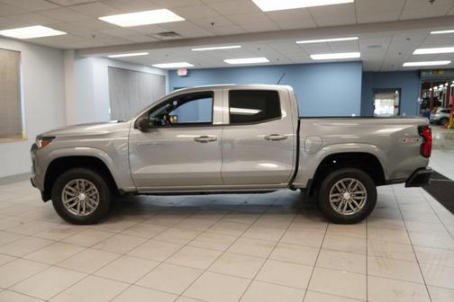 2025 Chevrolet Colorado LT
