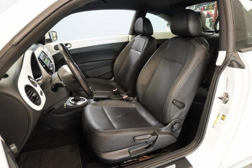2012 Volkswagen Beetle 2.5L