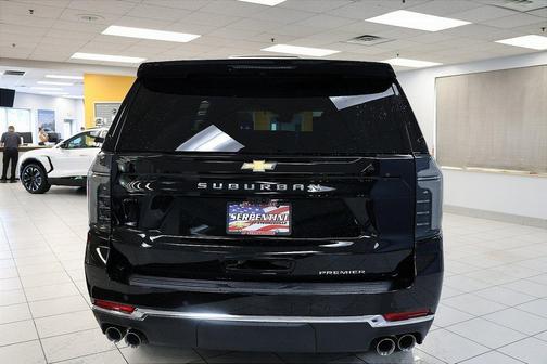 2025 Chevrolet Suburban Premier