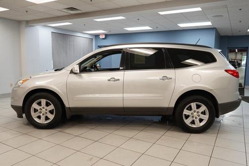2010 Chevrolet Traverse LT