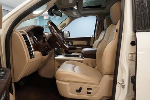 2016 RAM 1500 Laramie