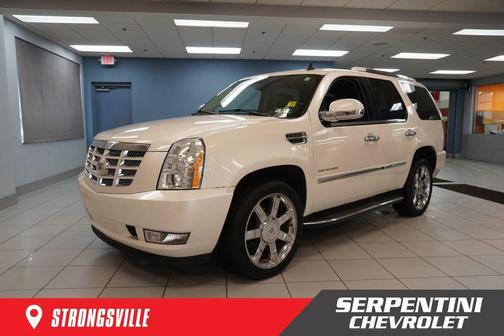 2011 Cadillac Escalade Luxury