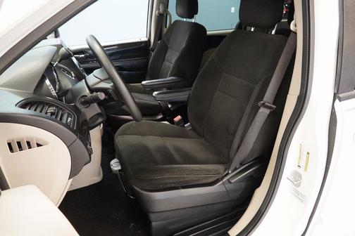2016 Dodge Grand Caravan AVP/SE