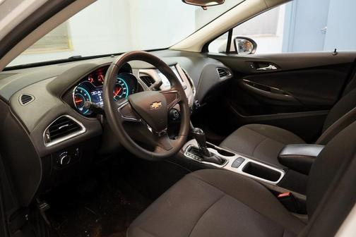 2017 Chevrolet Cruze LS