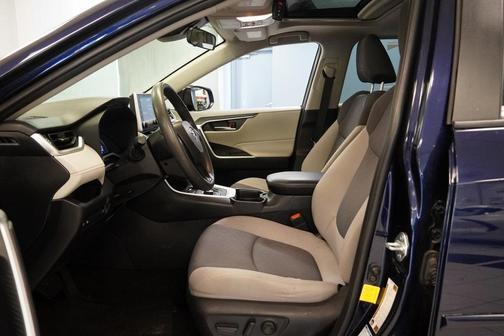 2019 Toyota RAV4 Hybrid XLE