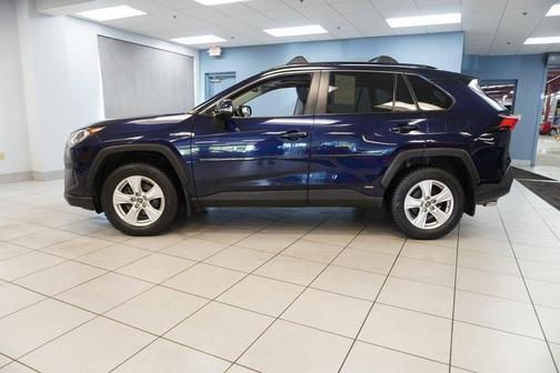 2019 Toyota RAV4 Hybrid XLE