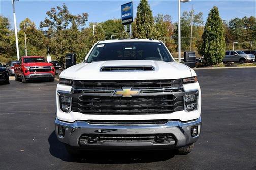 2026 Chevrolet Silverado 3500 LT