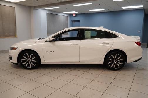 2022 Chevrolet Malibu RS