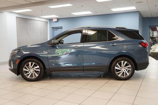 Lakeshore Blue Metallic 2024 Chevrolet Equinox Premier