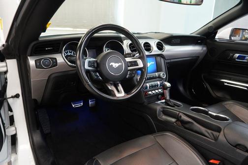 Oxford White 2020 Ford Mustang EcoBoost Premium