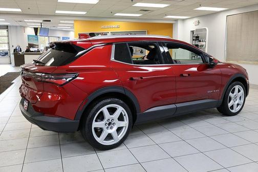 2026 Chevrolet Equinox EV LT 2