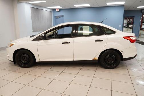 Oxford White 2012 Ford Focus S
