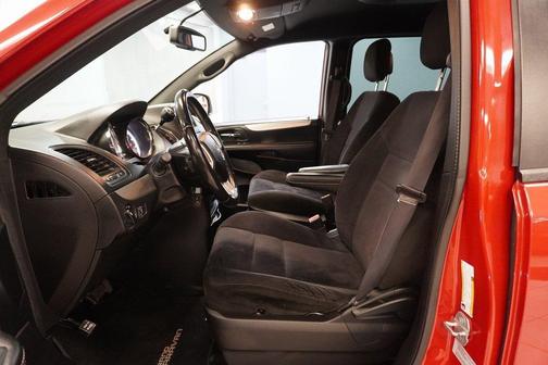 2015 Dodge Grand Caravan AVP/SE