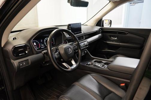 2023 Honda Pilot EX-L 8-Passenger