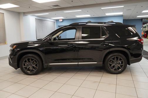 2023 Honda Pilot EX-L 8-Passenger