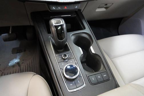 2019 Cadillac XT4 Luxury