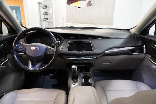 2019 Cadillac XT4 Luxury
