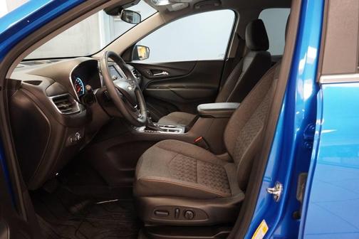 Rip Tide Blue 2024 Chevrolet Equinox LT