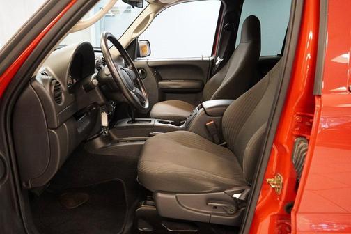 2004 Jeep Liberty Sport