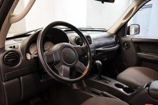 2004 Jeep Liberty Sport