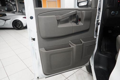 2016 Chevrolet Express 3500 LT