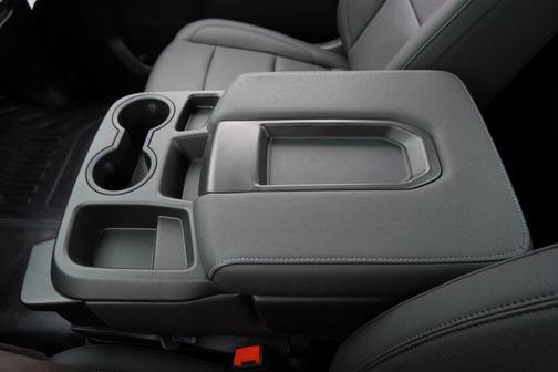 2025 Chevrolet Silverado 3500 WT